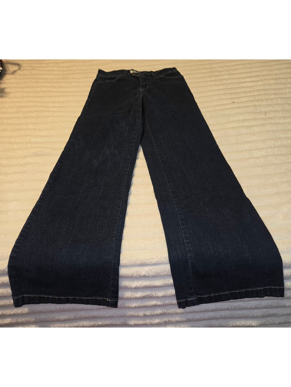 Levi's Perfectly Slimming 512 Jeans Medium Size 4 Dark Blue Denim Wide-Leg